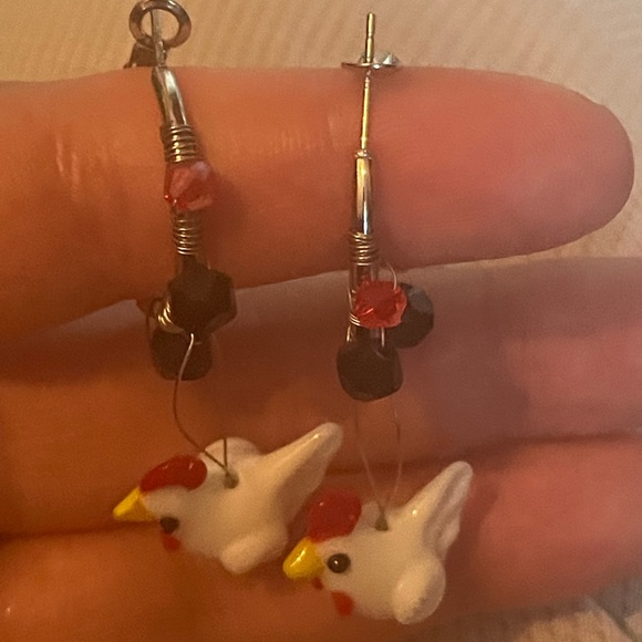 Earth Art hand crafted artisan Jewelry - Chicken earrings